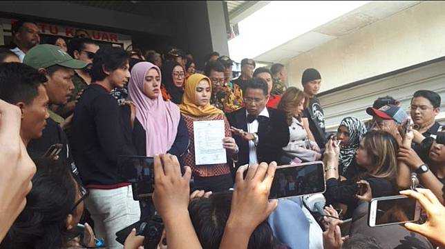  Ini Alasan Polisi Tolak Laporan Pablo Benua untuk Fairuz dan Hotman