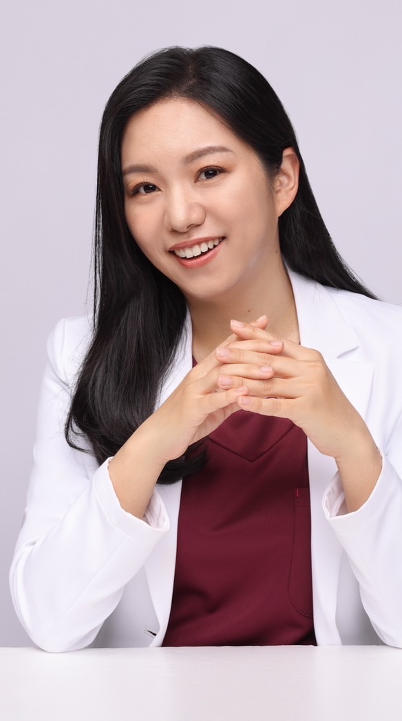 仙女大夫艾莉絲|中醫|皮膚專科｜過敏｜美顏美體|婦科