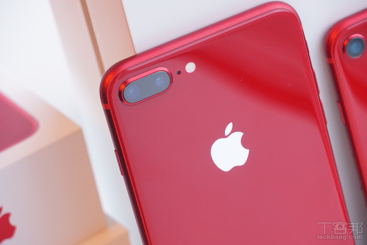 Product RED 版的 iPhone 8 / 8 Plus 圖多開箱！