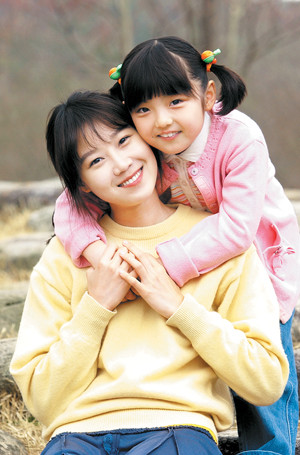 《海岸村恰恰恰》漁夫金宣虎竟能這麼帥！韓劇「鄉村愛情故事」推薦，這部比《山茶花》還好哭