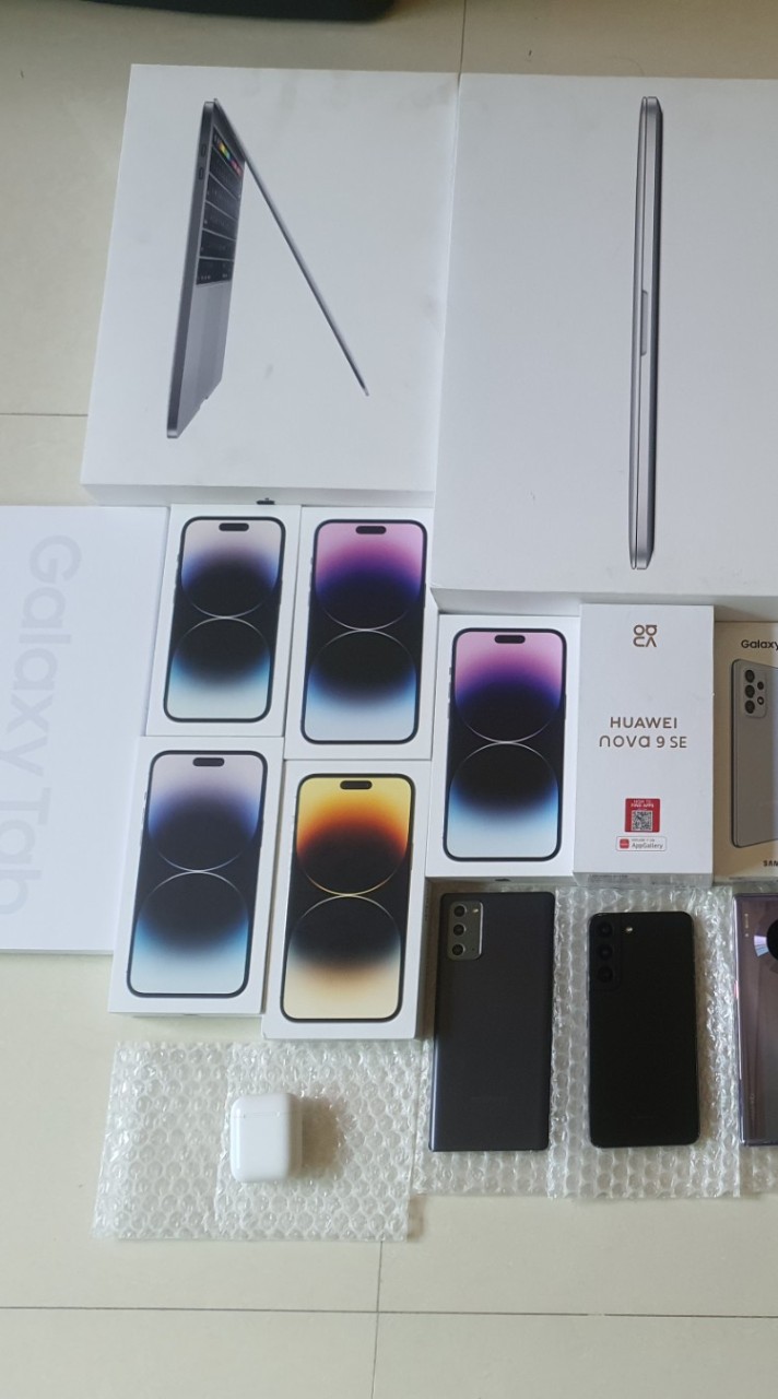 ขายปลีกโทรศัพท์ Macbook YelloBe