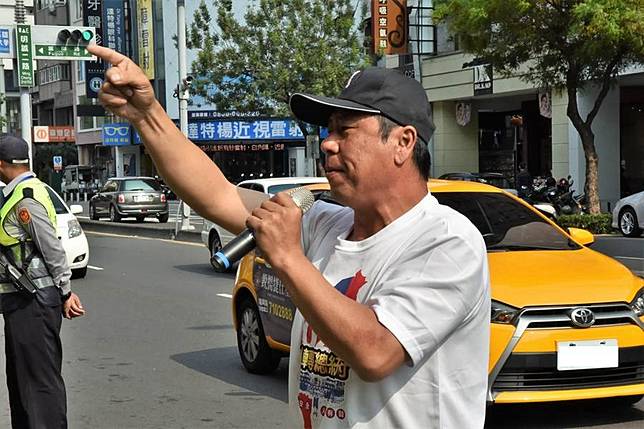 綠媒質疑比韓辦幕僚還核心　杏仁哥大喊冤枉