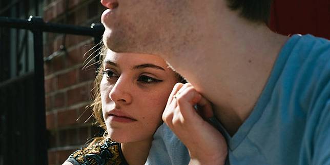 13 Tanda Kamu Terobsesi Sama Mantanmu