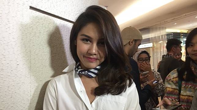 Vanesha Prescilla ditemui di gerai Calvin Klein, Plaza Indonesia, Jakarta Pusat, Rabu (21/3/2018) [suara.com/Sumarni]