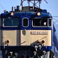 撮り鉄君🤓さぁwwちょっと集まれやw