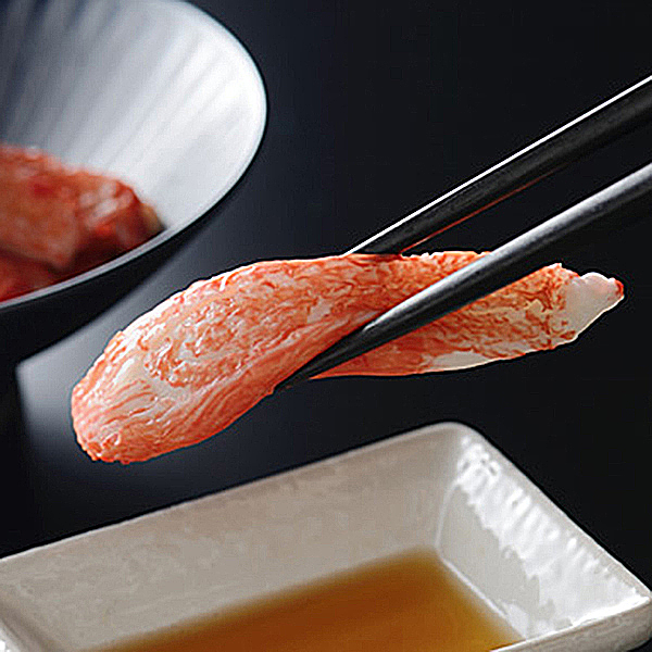 ●特選頂級魚漿新鮮製作，汆燙後急速冷凍鎖住美味；解凍即食、沙拉冷盤、火鍋、壽司都適合。