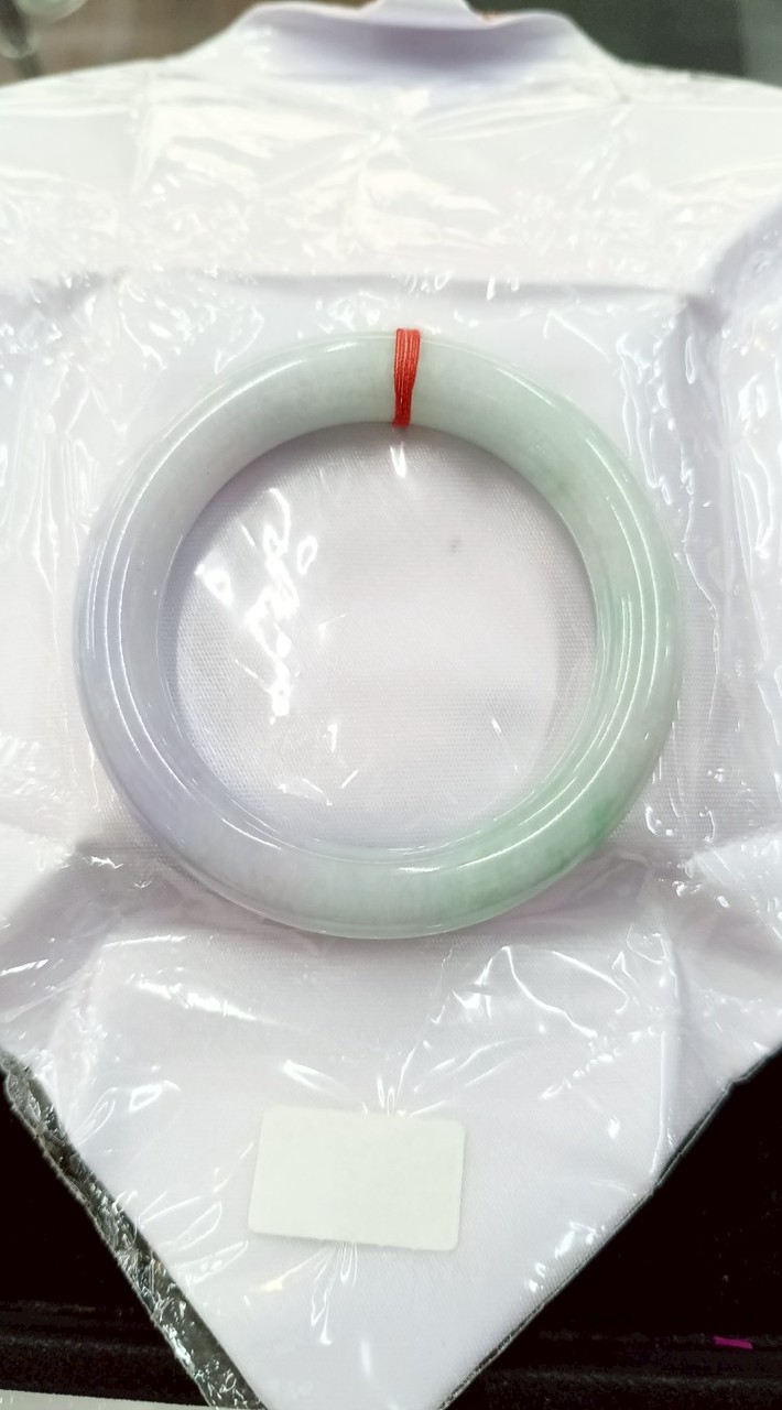 玨醒翡翠