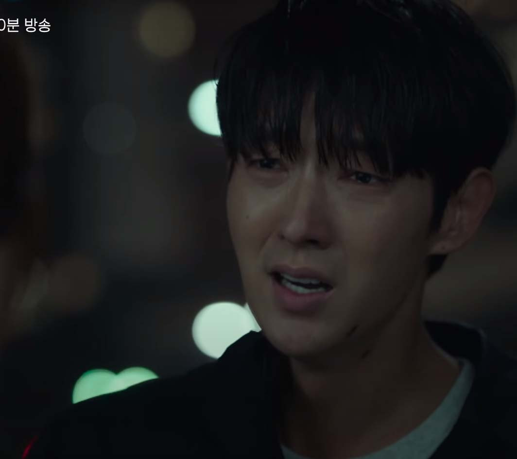 《惡之花》李準基&文彩元陷入虐戀！賢收被迫逃亡，超虐！