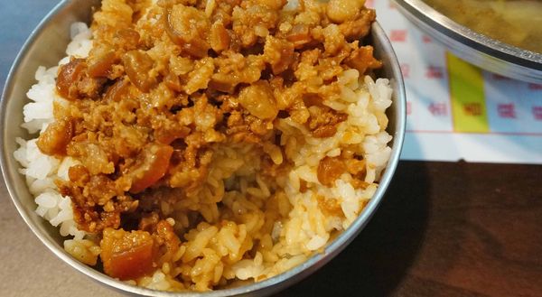【台北美食】台灣美食地方小吃-台北車站地下街裡的美味小吃店