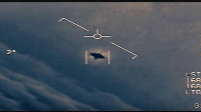 Terekam Terbang Di Atas Laut Penampakan Ufo Ini