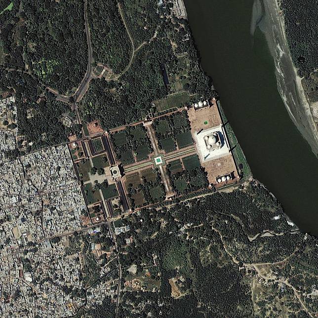 Begini Penampakan 10 Landmark Dunia Saat Dipotret Menggunakan Satelit