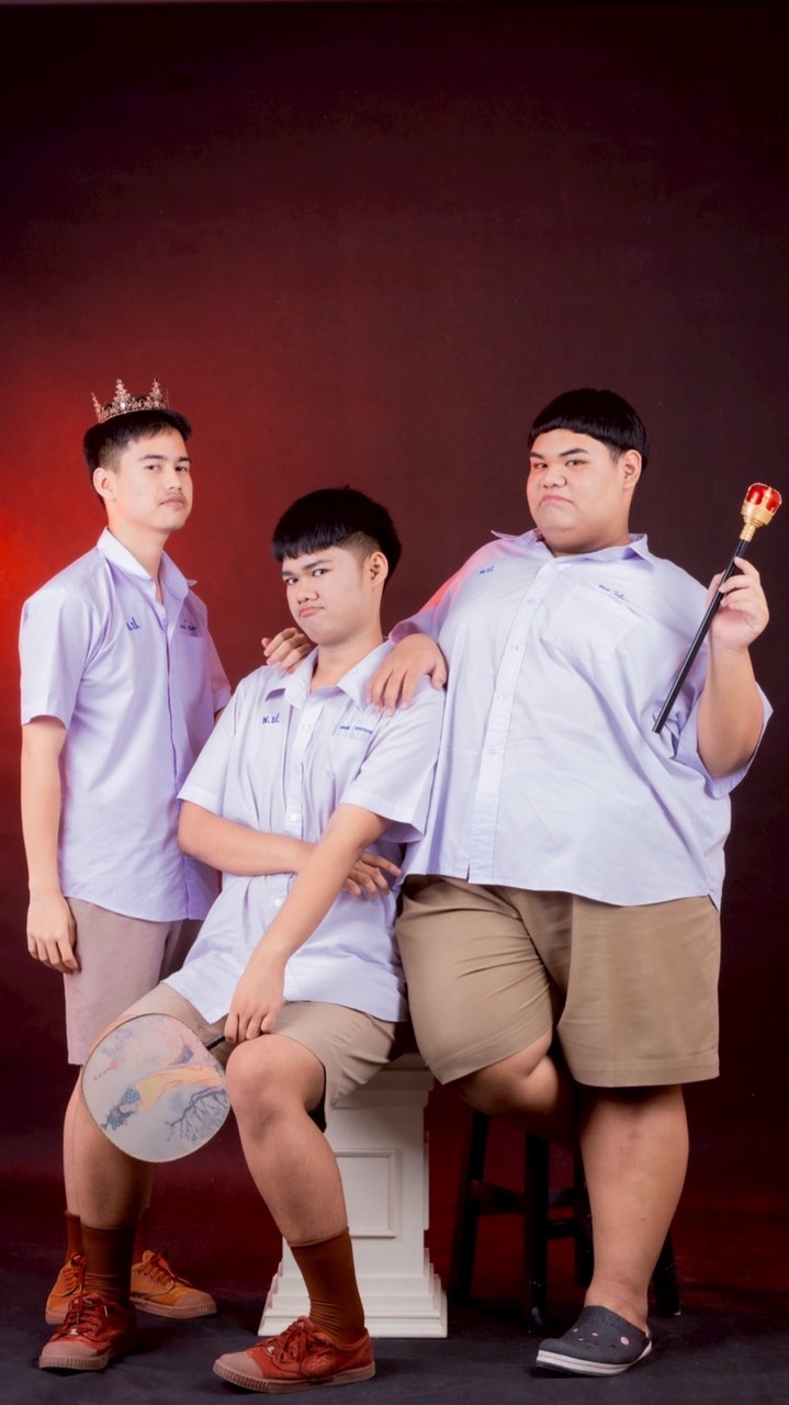 พาเหรด4/13 🤍💜