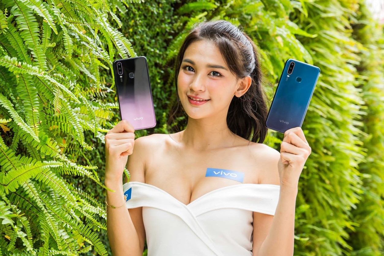 vivo Y17 大螢幕大電量手機 7/1 開賣，8,990 元預購加送藍牙耳機