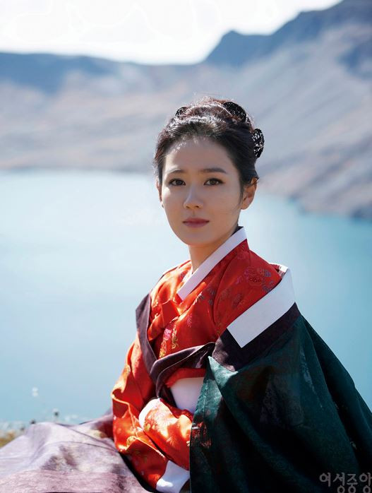 孫藝珍古裝造型合集1：畫報中的古典美人