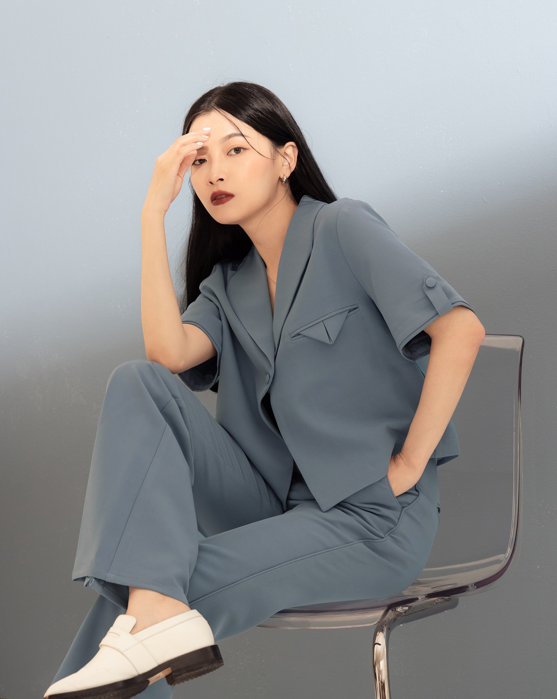 Monroe-三角領單釦細節短版西裝外套-Meierq