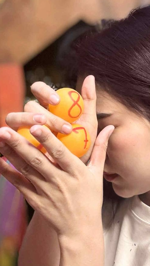 "สุขร่ำ มั่งมี"