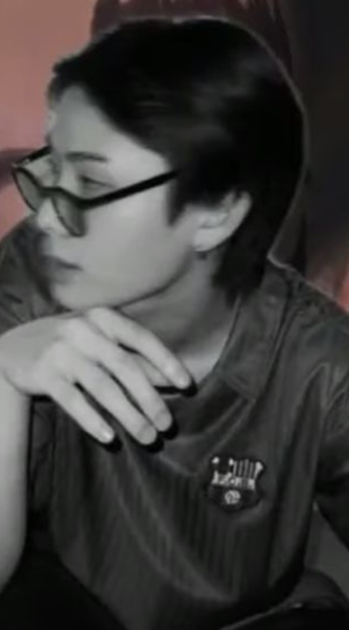 กลุ่มร้องเพลง★[•_•]