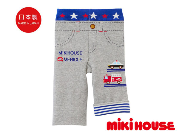 普奇熊工作車屁屁褲。 利用車縫線描繪出牛仔褲的造型，腰上的星星圖案很搶眼唷♪