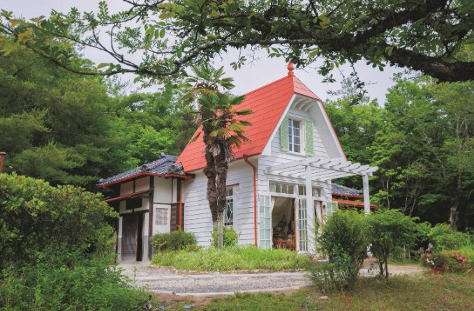 吉卜力樂園_ghibli park_咚咚吭森林區_受付區_皋月與梅的家