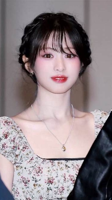 賣女團小卡或代購