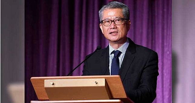 香港擬發放防疫紅包　18歲以上市民「每人3.9萬」