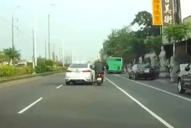 檢舉達人賺百萬獎金 全靠 這類違規 驚人真相曝光 Ebc 東森新聞 Line Today