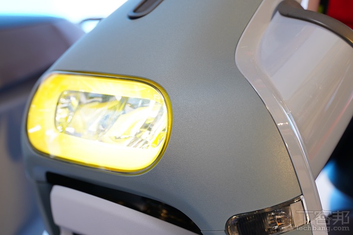 Gogoro 3 的「環保車殼」會騎一騎就分解嗎？都是塑膠到底環保在哪？