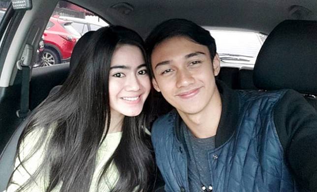 Rayakan 5 Tahun Pacaran, Caesar Hito Ajak Felicya Angelista Makan Malam Romantis