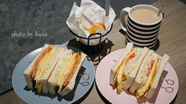 【六張犁早餐推薦】信義區早餐推薦 福來早餐 六張犁│鈑烤吐司│韓式脆蘿蔔手拍肉蛋吐司推推 跟著Livia享受人生