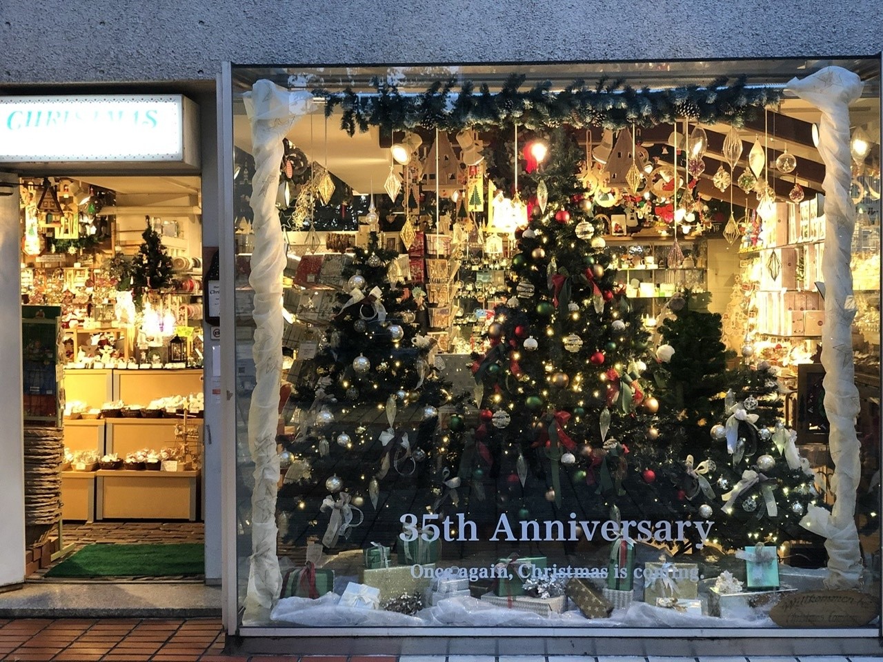 お気に入りのジャケットスタイルでお出かけ