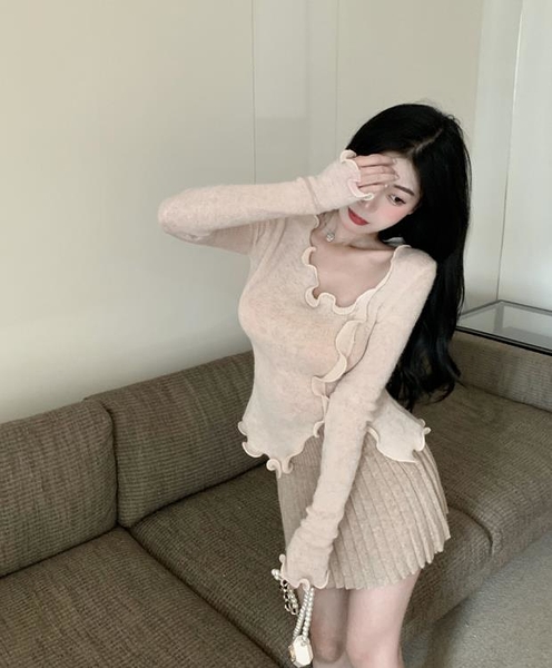 海馬毛針織衫毛衣女春季2022新款純欲風木耳邊不規則修身斜肩上衣