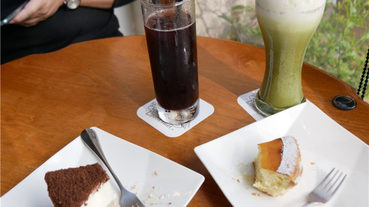 台中大雅/下午茶美食/Petit Forêt 小林煎餅x富林園洋菓子(PF洋菓子森林)-在復古鄉村風城堡享受柔滑乳酪派、雙層起司蛋糕、葉子派餅乾等幸福甜點，感受南法的慢活與悠閒~台中美食/台中景點/台中下午茶/台中城堡風咖啡廳/南法風城堡/台中甜...