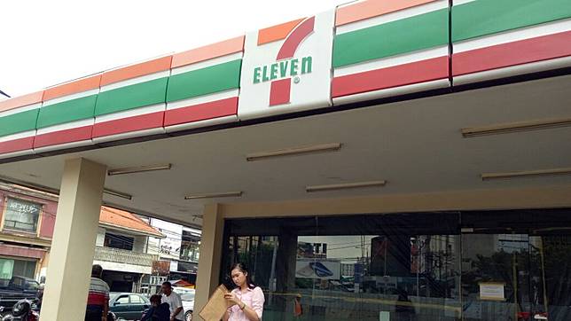 Kata Menperin Soal Tumbangnya 7-Eleven: karena Masalah Internal