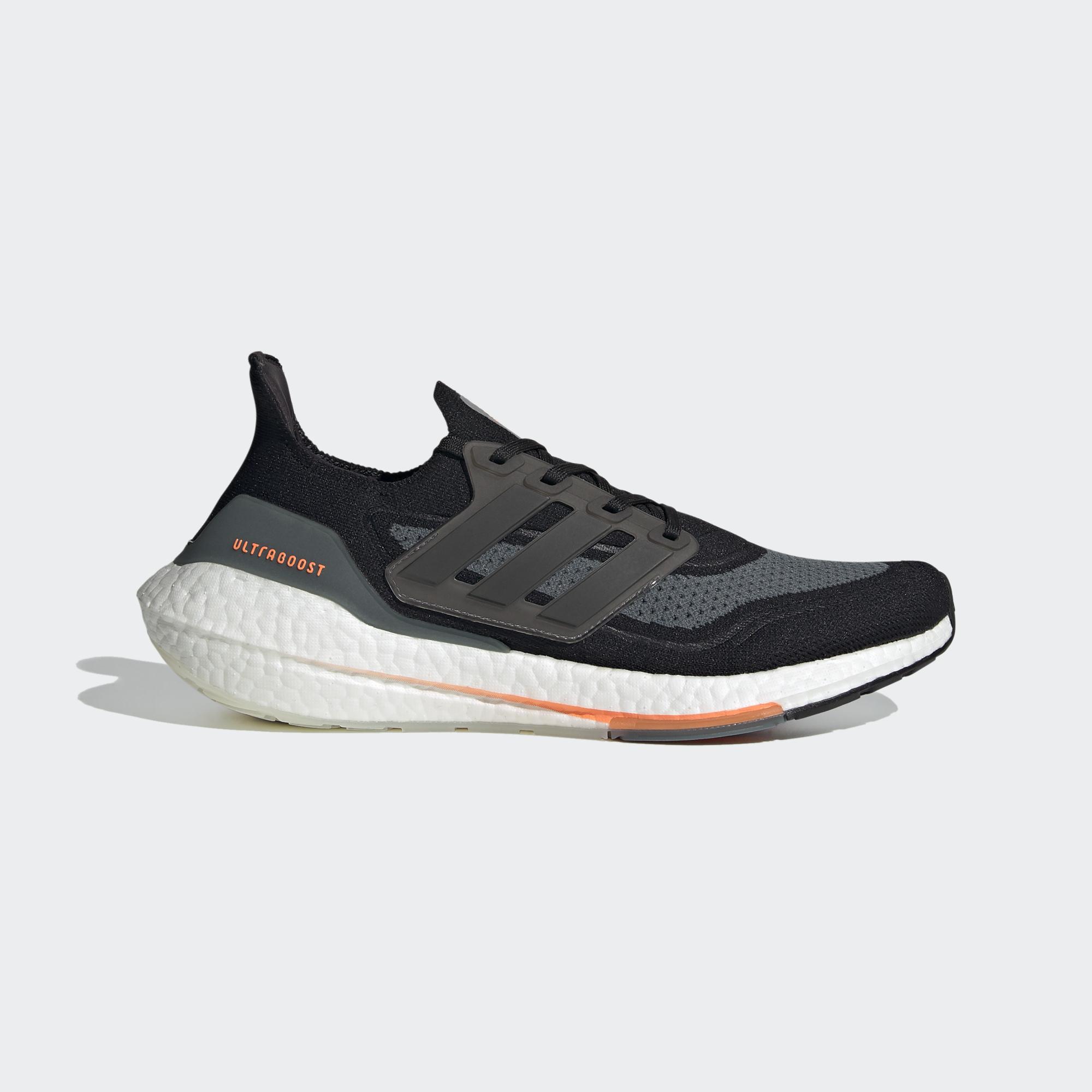 Ultraboost 21 跑鞋