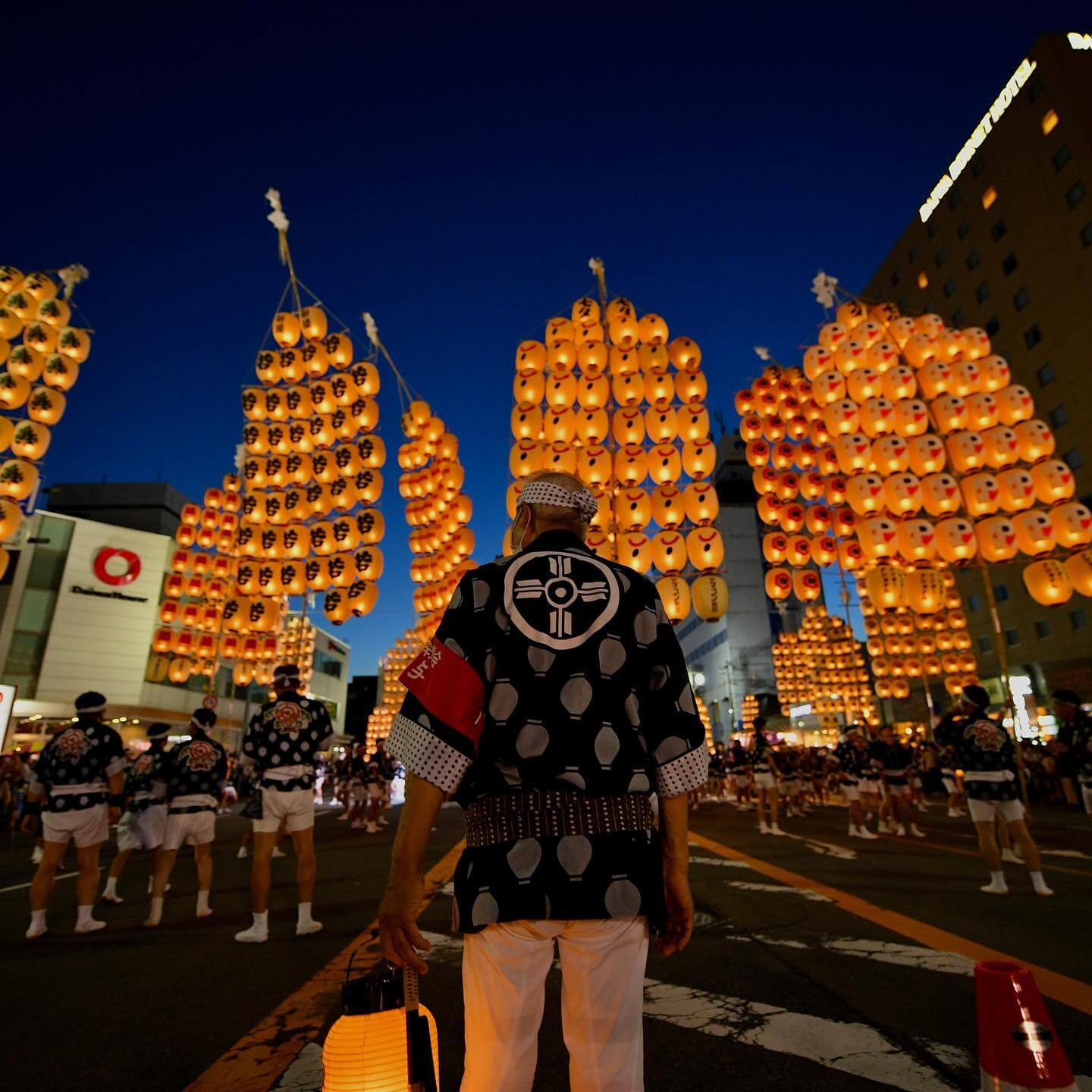 秋田竿燈祭