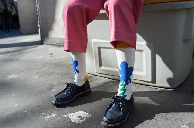 男神彭于晏也在穿！5個時尚穿搭「襪子品牌」推薦，腳下造型是決勝關鍵！