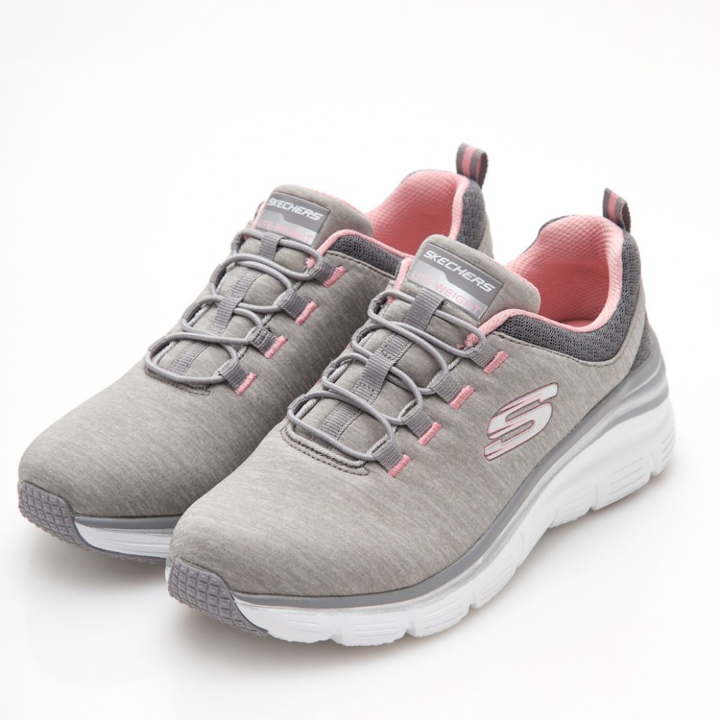 【SKECHERS】女 / 運動休閒系列運動系列 FASHION FIT-12716-灰粉GYLP / 原價 2690元