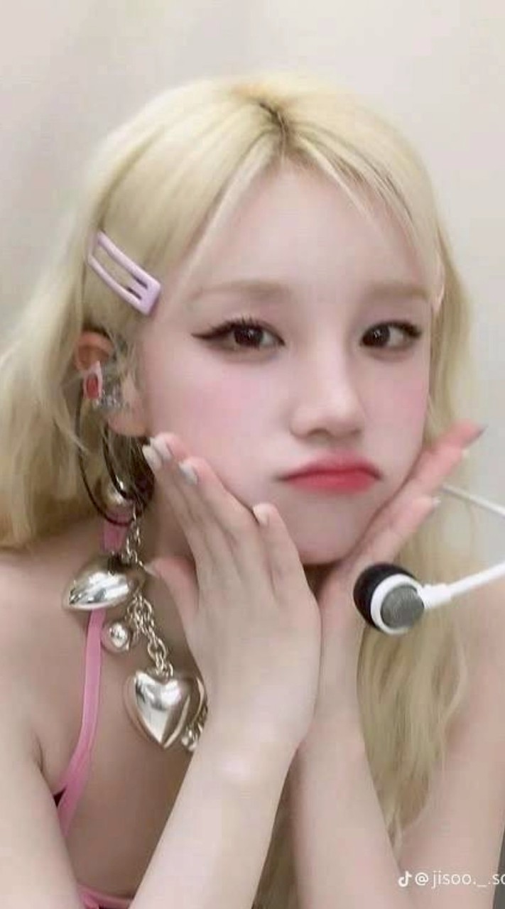 K-pop賣卡群~