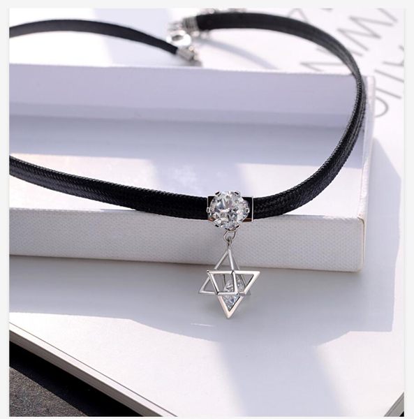 項鍊 高級感項鍊女潮小眾鎖骨鍊法式網紅氣質簡約choker頸鍊個性頸圈