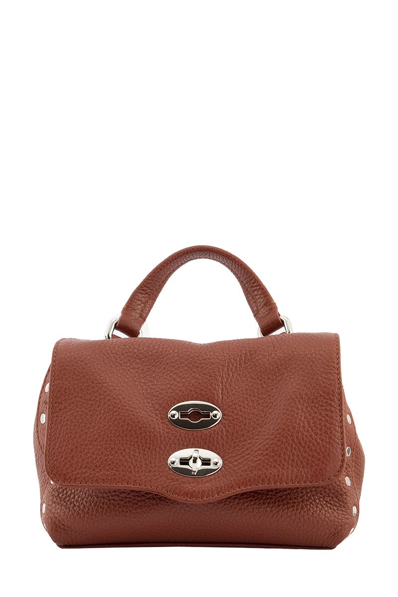 ICONIC POSTINA ZANELLATO HANDMADE IN CALFSKIN LEATHER. POSTINA IS MADE BY OUR MASTER ARTISANS IN ZAN