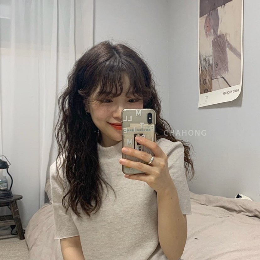 右滑圖片～看圓臉、大餅臉、細軟髮，變身瓜子臉技巧！