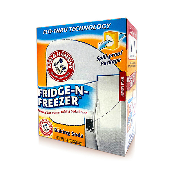 ► 純天然物質無毒性，不傷害肌膚 ► 防止小蘇打粉散落設計外盒 ► 清新冰箱內空氣，有助保持食物原味