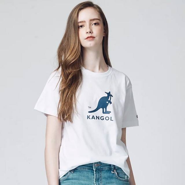 【KANGOL】胸前印花大袋鼠短T 白(女)