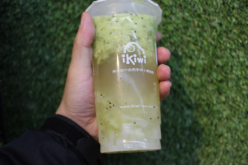 桃園手搖飲料店｜堅持天然、原味、健康的ikiwi趣味果飲，用新鮮水果現打的果汁～絕對滿足挑惕的味蕾！ @秤瓶樂遊遊