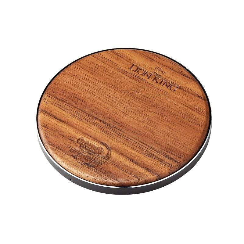 並搭配QC3.0快充器(可供2A以上電流輸出)。 一般手機原廠所附之充電器為1A輸出，充電效率較弱。 電腦USB孔輸出為0.5A，充電效率最弱，不建議接用。 注意事項 使用無線充電與線充一樣會有正常發