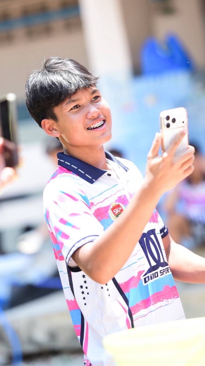 ด้อมฉลามฟาก๊อฟGK no.1
