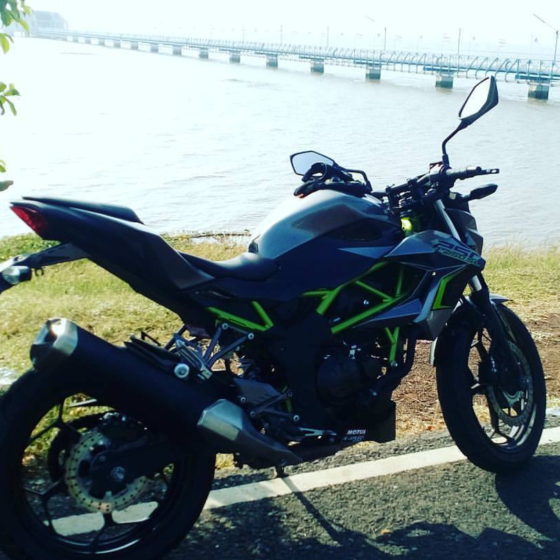 Z250SL&NINJA250SL @SURIN