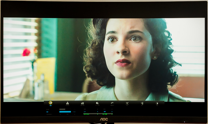 史上最超值電競螢幕AOC CQ27G2評測，144Hz 創造無殘影高畫質效果