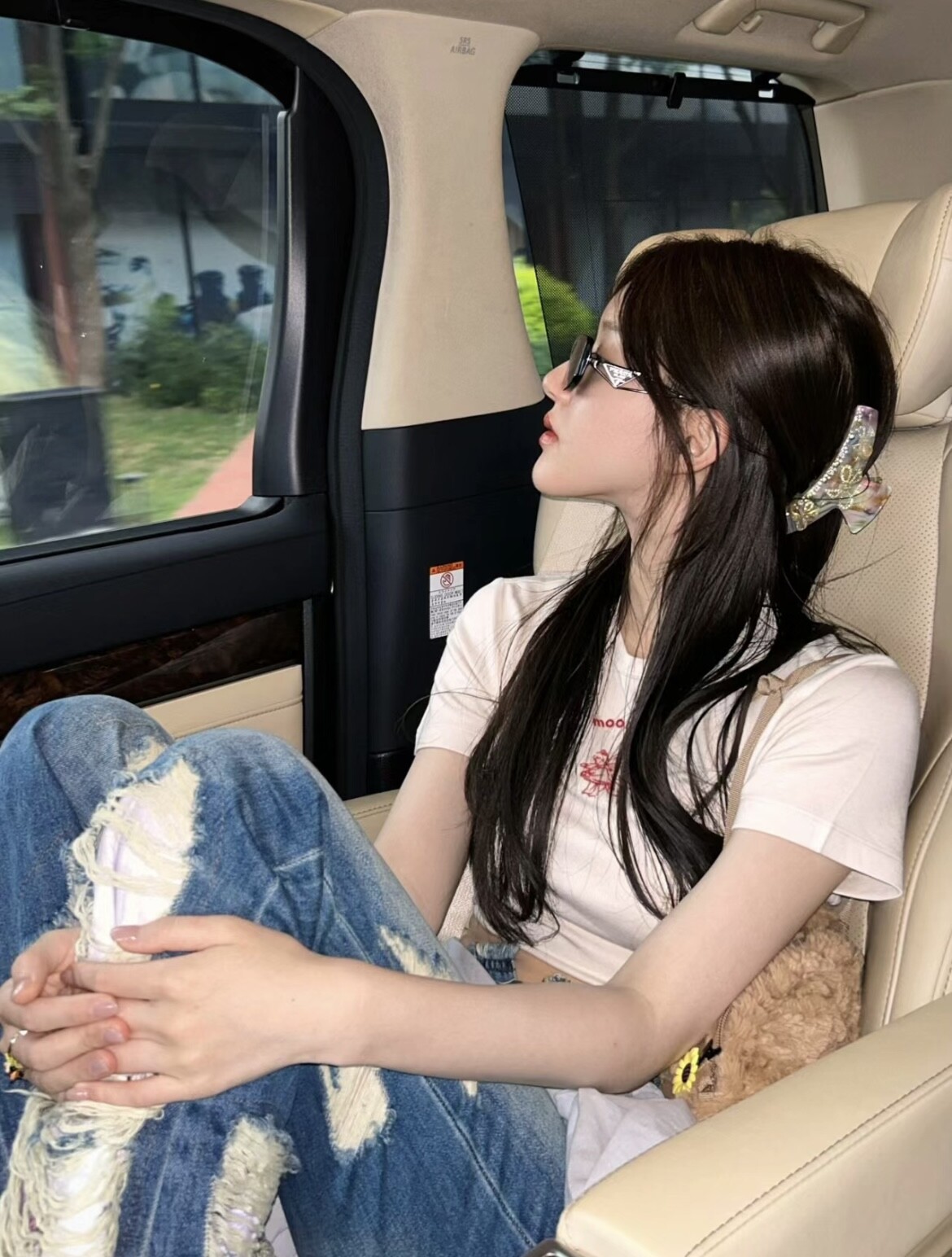 2023趙露思私服同款包包：跟著揹PEDRO質感和年輕兼具、「這一牌」過半超厲害！