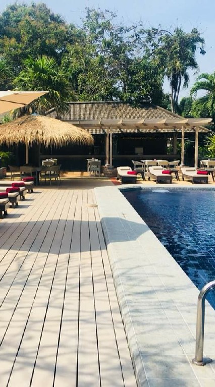 Let's Hyde Resort & Villas
